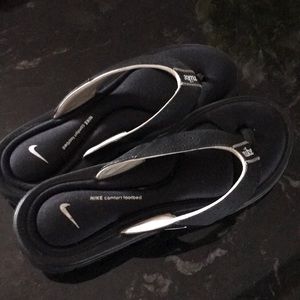 Nike slip ons